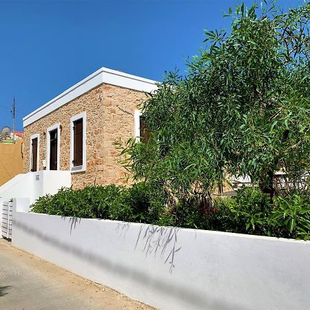 Villa Miranda Chalki Town Extérieur photo