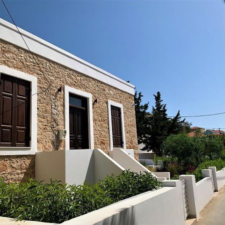 Villa Miranda Chalki Town Extérieur photo