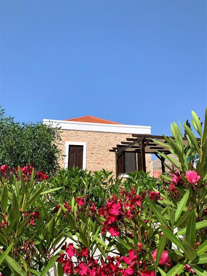 Villa Miranda Chalki Town Extérieur photo