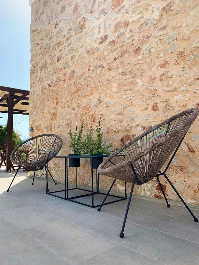 Villa Miranda Chalki Town Extérieur photo