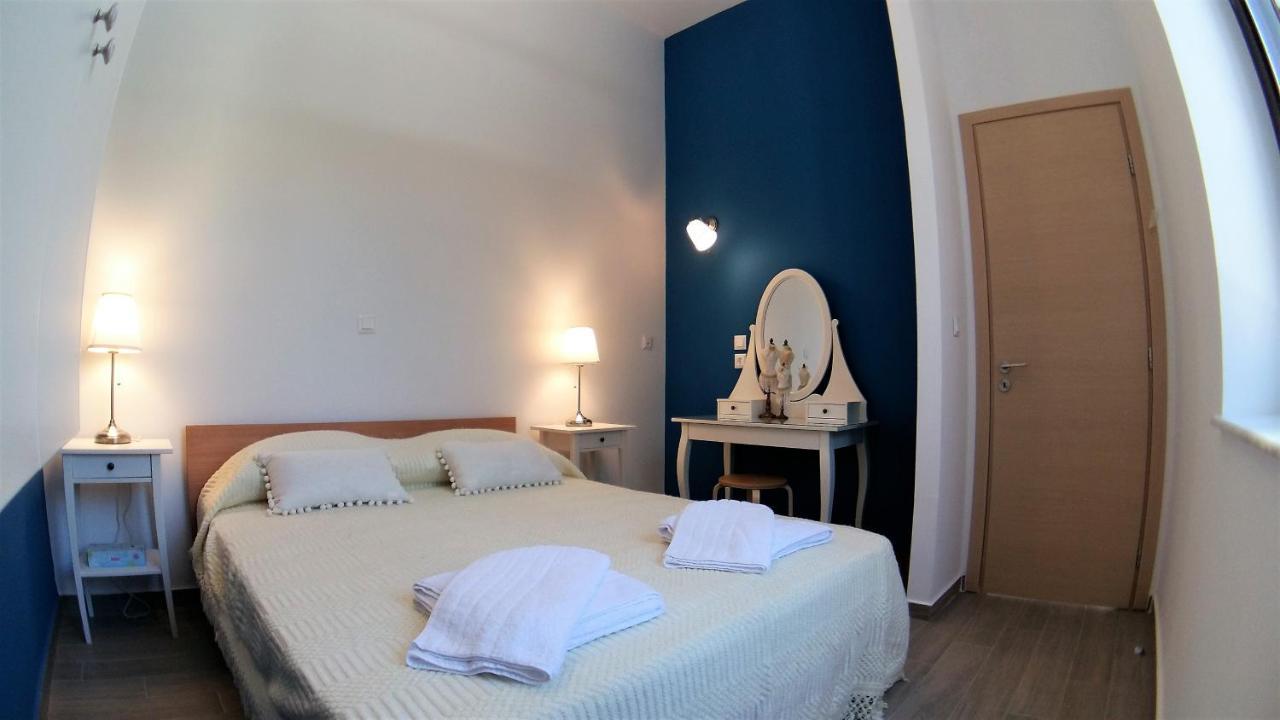 Villa Miranda Chalki Town Extérieur photo